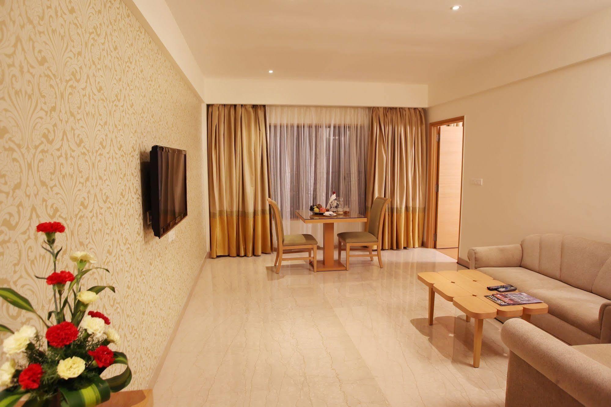 Greenpark Čennai Exteriér fotografie A suite at the hotel